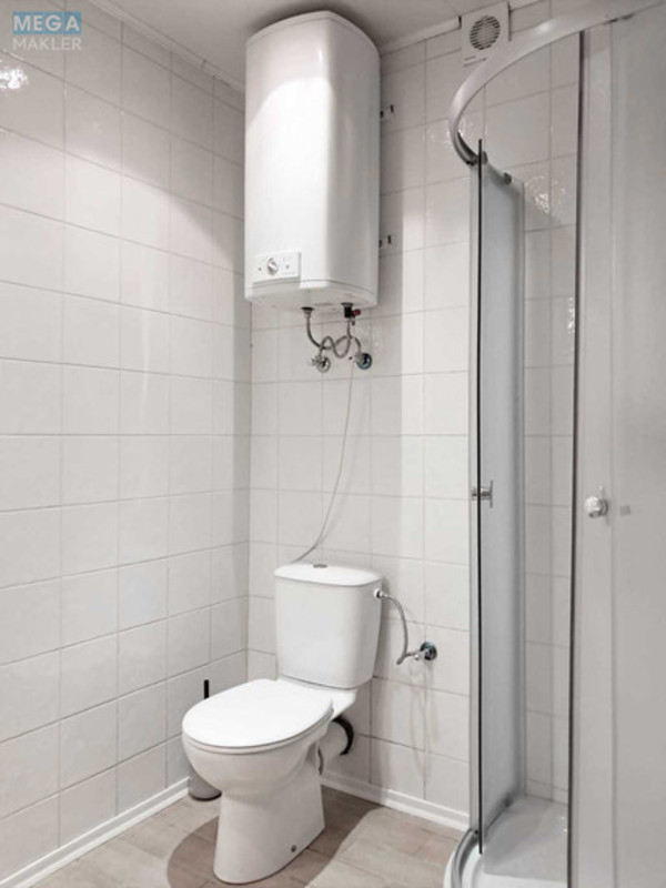 Оренда 3 кімнатної квартири, <a class="location-link" href="/kiev/" title="Недвижимость Київ">Київ</a>, <a class="location-link" href="/kiev/darnickij/" title="Недвижимость Дарницький район">Дарницький р-н</a>, Бориса Гмирі вул., 1Б/6 (изображение 24)