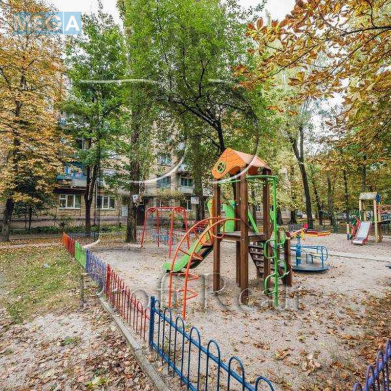 Продаж 2 кімнатної квартири (46/24/8), 2 пов. 5 пов. будинку, <a class="location-link" href="/kiev/" title="Недвижимость Київ">Київ</a>, <a class="location-link" href="/kiev/shevchenkovskij/" title="Недвижимость Шевченківський район">Шевченківський р-н</a>, Стеценка вулиця, 5 (изображение 18)