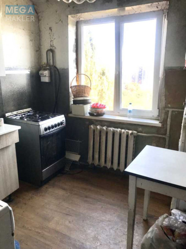 Продаж 2 кімнатної квартири (52/32/7), 9 пов. 9 пов. будинку, <a class="location-link" href="/kiev/" title="Недвижимость Київ">Київ</a>, <a class="location-link" href="/kiev/shevchenkovskij/" title="Недвижимость Шевченківський район">Шевченківський р-н</a>, Пугачова вул., 14 (изображение 5)