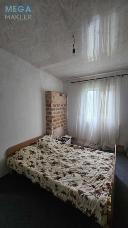 Продаж дома, 2&nbsp;поверху, 100&nbsp;кв.м, 4&nbsp;кімнати, ділянка 6&nbsp;соток, <a class="location-link" href="/kiev/" title="Недвижимость Київ">Київ</a>, <a class="location-link" href="/kiev/svyatoshinskij/" title="Недвижимость Святошинський район">Святошинський р-н</a>, Берковецька вул., 9/11 (изображение 3)