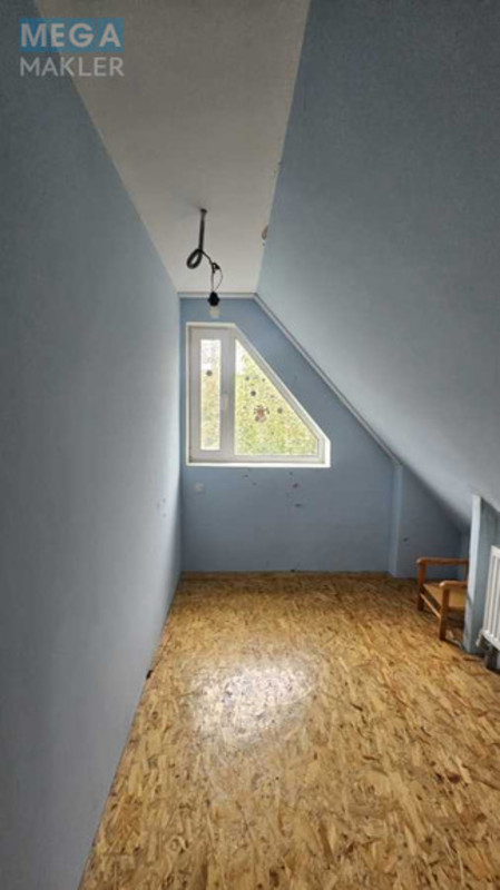Продаж дома, 2&nbsp;поверху, 100&nbsp;кв.м, 4&nbsp;кімнати, ділянка 6&nbsp;соток, <a class="location-link" href="/kiev/" title="Недвижимость Київ">Київ</a>, <a class="location-link" href="/kiev/svyatoshinskij/" title="Недвижимость Святошинський район">Святошинський р-н</a>, Берковецька вул., 9/11 (изображение 6)