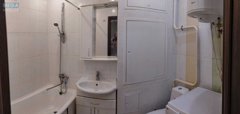 Оренда 1 кімнатної квартири, <a class="location-link" href="/kiev/" title="Недвижимость Київ">Київ</a>, <a class="location-link" href="/kiev/svyatoshinskij/" title="Недвижимость Святошинський район">Святошинський р-н</a>, Жолудєва вул., 3а (изображение 3)