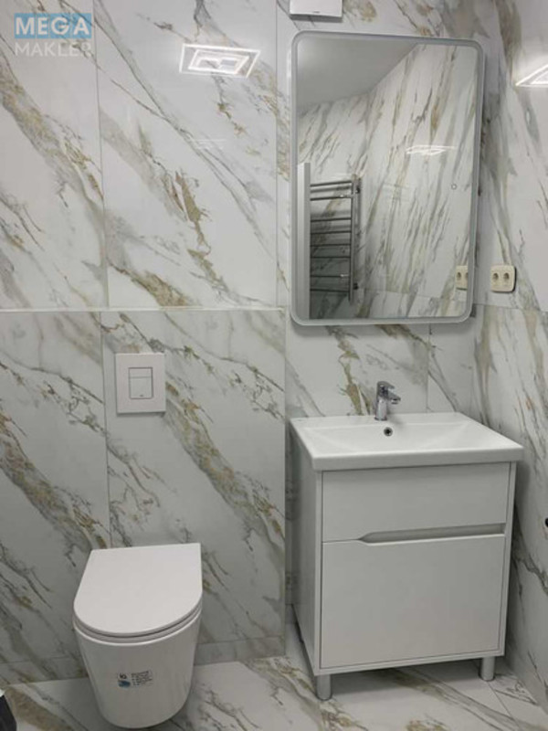 Оренда 2 кімнатної квартири, <a class="location-link" href="/kiev/" title="Недвижимость Київ">Київ</a>, <a class="location-link" href="/kiev/solomenskij/" title="Недвижимость Солом'янський район">Солом'янський р-н</a>, Михайла Максимовича вул., 32Б (изображение 3)