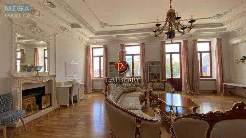 Продаж 4 кімнатної квартири (236/?/15), 2 пов. 5 пов. будинку, <a class="location-link" href="/kiev/" title="Недвижимость Київ">Київ</a>, <a class="location-link" href="/kiev/shevchenkovskij/" title="Недвижимость Шевченківський район">Шевченківський р-н</a>, Володимирська вул., 20/1а (изображение 2)
