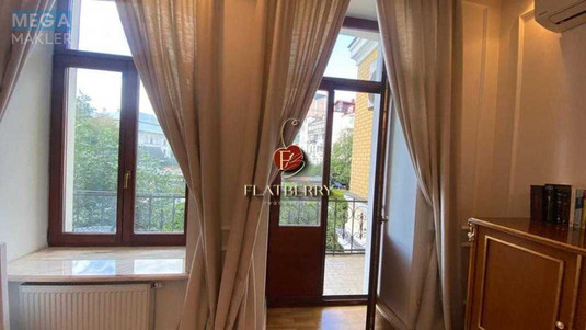 Продаж 4 кімнатної квартири (236/?/15), 2 пов. 5 пов. будинку, <a class="location-link" href="/kiev/" title="Недвижимость Київ">Київ</a>, <a class="location-link" href="/kiev/shevchenkovskij/" title="Недвижимость Шевченківський район">Шевченківський р-н</a>, Володимирська вул., 20/1а (изображение 13)