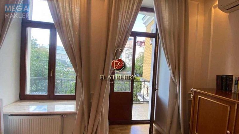 Продаж 4 кімнатної квартири (236/?/15), 2 пов. 5 пов. будинку, <a class="location-link" href="/kiev/" title="Недвижимость Київ">Київ</a>, <a class="location-link" href="/kiev/shevchenkovskij/" title="Недвижимость Шевченківський район">Шевченківський р-н</a>, Володимирська вул., 20/1а (изображение 13)
