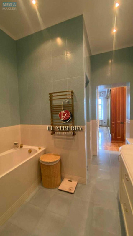 Продаж 4 кімнатної квартири (236/?/15), 2 пов. 5 пов. будинку, <a class="location-link" href="/kiev/" title="Недвижимость Київ">Київ</a>, <a class="location-link" href="/kiev/shevchenkovskij/" title="Недвижимость Шевченківський район">Шевченківський р-н</a>, Володимирська вул., 20/1а (изображение 23)
