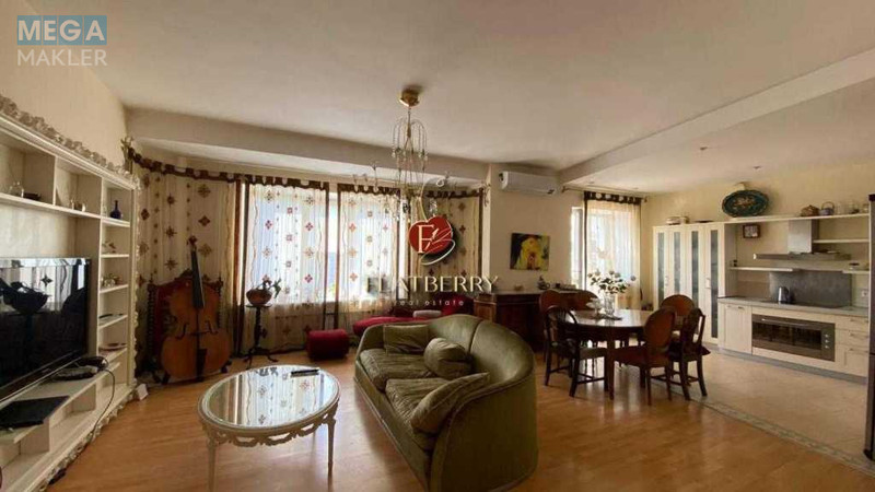 Продаж 5 кімнатної квартири (175/?/20), 9 пов. 9 пов. будинку, <a class="location-link" href="/kiev/" title="Недвижимость Київ">Київ</a>, <a class="location-link" href="/kiev/shevchenkovskij/" title="Недвижимость Шевченківський район">Шевченківський р-н</a>, Дмитрівська вул., 45 (изображение 4)