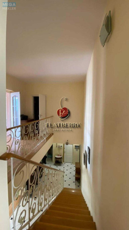 Продаж 5 кімнатної квартири (175/?/20), 9 пов. 9 пов. будинку, <a class="location-link" href="/kiev/" title="Недвижимость Київ">Київ</a>, <a class="location-link" href="/kiev/shevchenkovskij/" title="Недвижимость Шевченківський район">Шевченківський р-н</a>, Дмитрівська вул., 45 (изображение 15)
