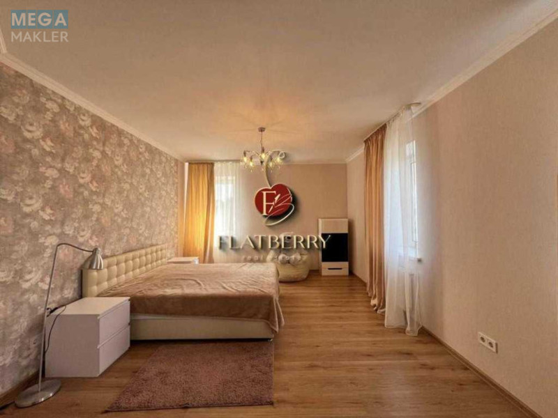 Продаж дома, 3 поверху, 250 кв.м, 4 кімнати, ділянка 9 соток, <a class="location-link" href="/kiev/" title="Недвижимость Київ">Київ</a>, <a class="location-link" href="/kiev/darnickij/" title="Недвижимость Дарницький район">Дарницький р-н</a>, Джерельна вул. (изображение 9)