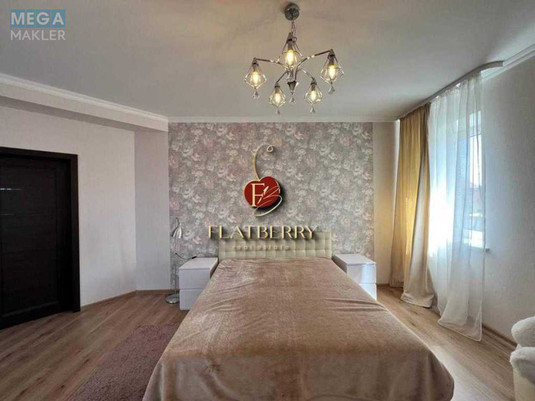 Продаж дома, 3&nbsp;поверху, 250&nbsp;кв.м, 4&nbsp;кімнати, ділянка 9&nbsp;соток, <a class="location-link" href="/kiev/" title="Недвижимость Київ">Київ</a>, <a class="location-link" href="/kiev/darnickij/" title="Недвижимость Дарницький район">Дарницький р-н</a>, Джерельна вул. (изображение 11)