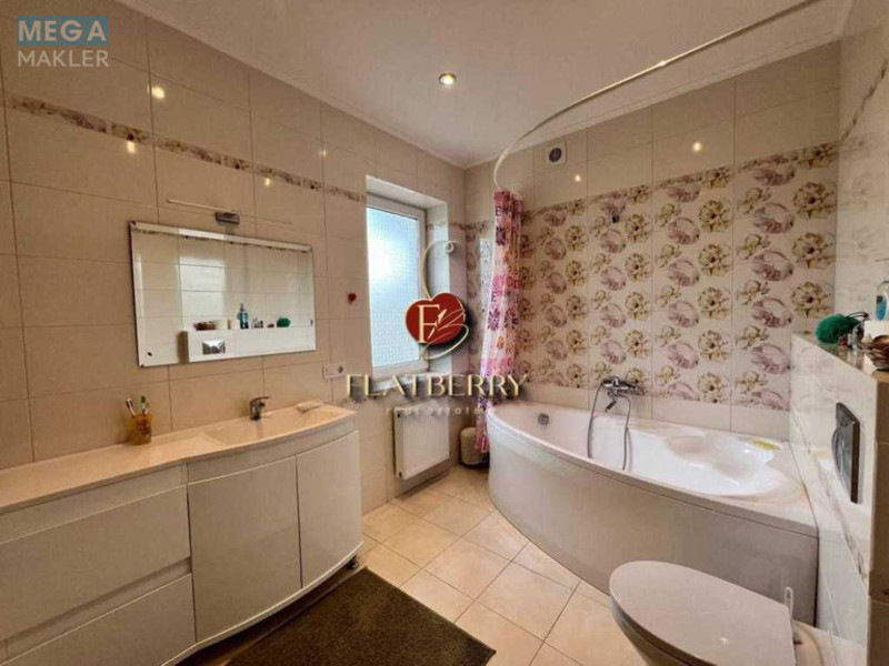 Продаж дома, 3 поверху, 250 кв.м, 4 кімнати, ділянка 9 соток, <a class="location-link" href="/kiev/" title="Недвижимость Київ">Київ</a>, <a class="location-link" href="/kiev/darnickij/" title="Недвижимость Дарницький район">Дарницький р-н</a>, Джерельна вул. (изображение 12)