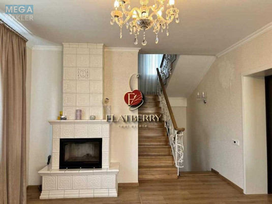 Продаж дома, 3&nbsp;поверху, 250&nbsp;кв.м, 4&nbsp;кімнати, ділянка 9&nbsp;соток, <a class="location-link" href="/kiev/" title="Недвижимость Київ">Київ</a>, <a class="location-link" href="/kiev/darnickij/" title="Недвижимость Дарницький район">Дарницький р-н</a>, Джерельна вул. (изображение 13)