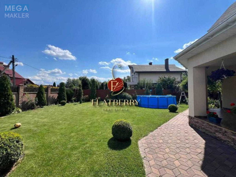 Продаж дома, 3 поверху, 250 кв.м, 4 кімнати, ділянка 9 соток, <a class="location-link" href="/kiev/" title="Недвижимость Київ">Київ</a>, <a class="location-link" href="/kiev/darnickij/" title="Недвижимость Дарницький район">Дарницький р-н</a>, Джерельна вул. (изображение 20)