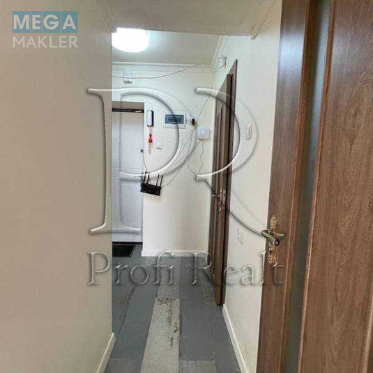 Продаж 1 кімнатної квартири (37/20/8), 9 пов. 9 пов. будинку, <a class="location-link" href="/kiev/" title="Недвижимость Київ">Київ</a>, <a class="location-link" href="/kiev/solomenskij/" title="Недвижимость Солом'янський район">Солом'янський р-н</a>, Смілянська вулиця, 8 (изображение 7)
