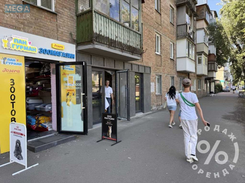 Оренда комерційної нерухомості, 33 кв.м, под магазин, <a class="location-link" href="/kiev/" title="Недвижимость Київ">Київ</a>, <a class="location-link" href="/kiev/solomenskij/" title="Недвижимость Солом'янський район">Солом'янський р-н</a>, Андрія Головка вул., 6 (изображение 2)