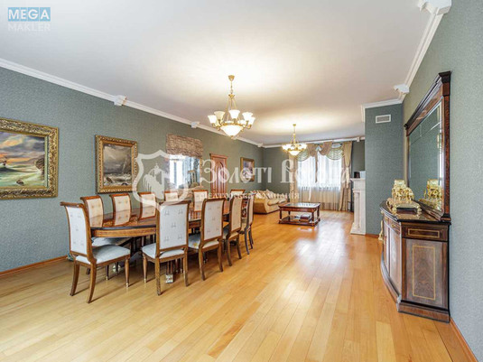 Продаж дома, 4&nbsp;поверху, 947,90&nbsp;кв.м, 7&nbsp;кімнат, ділянка 8&nbsp;соток, <a class="location-link" href="/petropavlovskaya-borshagovka/" title="Недвижимость Петропавлівська Борщагівка">Петропавлівська Борщагівка</a>, Вишнева, 55 (изображение 4)