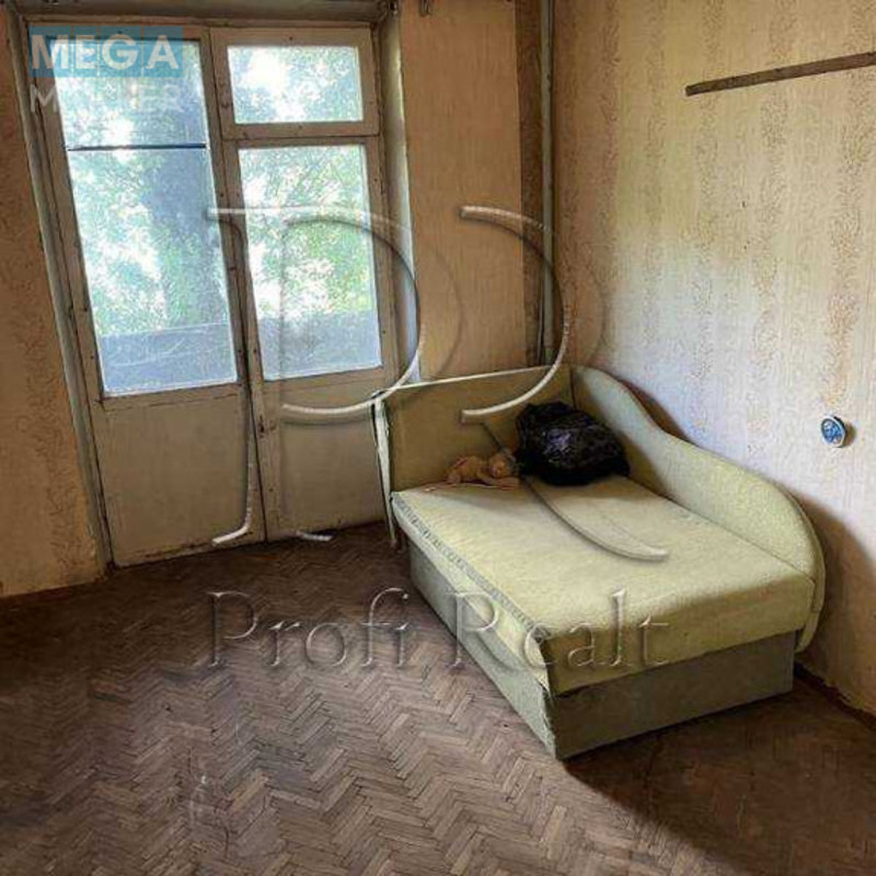 Продаж 3 кімнатної квартири (63/41/7), 3 пов. 9 пов. будинку, <a class="location-link" href="/kiev/" title="Недвижимость Київ">Київ</a>, <a class="location-link" href="/kiev/svyatoshinskij/" title="Недвижимость Святошинський район">Святошинський р-н</a>, Курбаса Леся проспект, 15 (изображение 5)