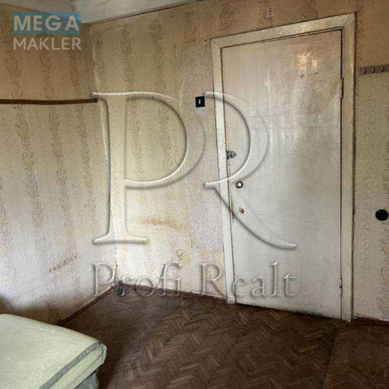 Продаж 3 кімнатної квартири (63/41/7), 3 пов. 9 пов. будинку, <a class="location-link" href="/kiev/" title="Недвижимость Київ">Київ</a>, <a class="location-link" href="/kiev/svyatoshinskij/" title="Недвижимость Святошинський район">Святошинський р-н</a>, Курбаса Леся проспект, 15 (изображение 6)