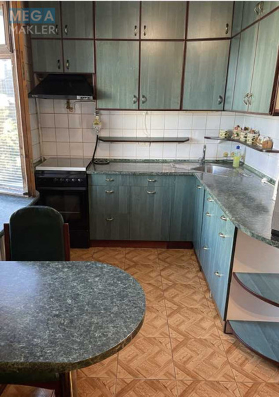 Оренда 3 кімнатної квартири, <a class="location-link" href="/kiev/" title="Недвижимость Київ">Київ</a>, <a class="location-link" href="/kiev/shevchenkovskij/" title="Недвижимость Шевченківський район">Шевченківський р-н</a>, Сечевых Стрельцов ул., 59-65 (изображение 7)