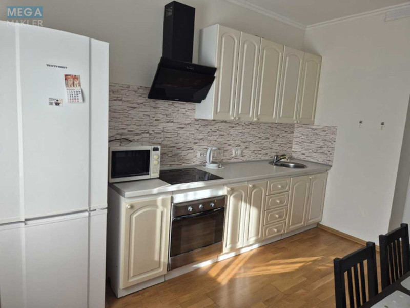 Оренда 1 кімнатної квартири, <a class="location-link" href="/kiev/" title="Недвижимость Київ">Київ</a>, <a class="location-link" href="/kiev/solomenskij/" title="Недвижимость Солом'янський район">Солом'янський р-н</a>, Патріарха Мстислава Скрипника вул., 40 (изображение 2)
