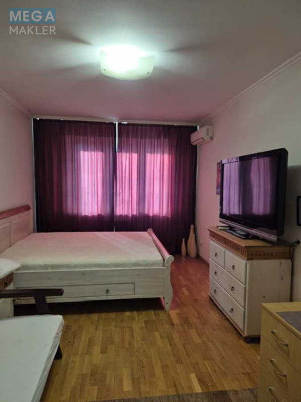 Оренда 1 кімнатної квартири, <a class="location-link" href="/kiev/" title="Недвижимость Київ">Київ</a>, <a class="location-link" href="/kiev/solomenskij/" title="Недвижимость Солом'янський район">Солом'янський р-н</a>, Патріарха Мстислава Скрипника вул., 40 (изображение 5)