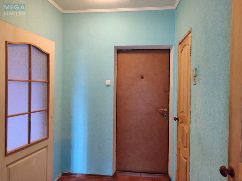 Продаж 1 кімнатної квартири (36/18/8,5), 3 пов. 9 пов. будинку, <a class="location-link" href="/kiev/" title="Недвижимость Київ">Київ</a>, <a class="location-link" href="/kiev/desnyanskij/" title="Недвижимость Деснянський район">Деснянський р-н</a>, Николая Закревского ул., 47б (изображение 8)