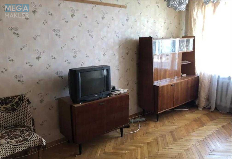 Продаж 3 кімнатної квартири (55,8/39,8/5,8), 9 пов. 9 пов. будинку, <a class="location-link" href="/kiev/" title="Недвижимость Київ">Київ</a>, <a class="location-link" href="/kiev/svyatoshinskij/" title="Недвижимость Святошинський район">Святошинський р-н</a>, Жмеринская ул., 16 (изображение 2)