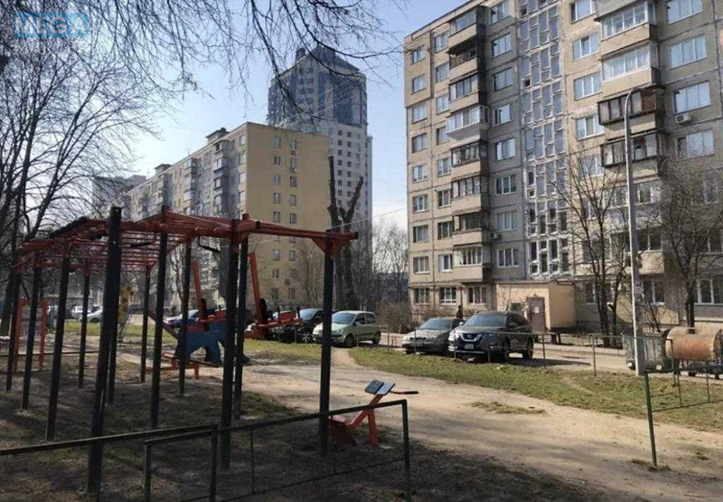 Продаж 3 кімнатної квартири (55,8/39,8/5,8), 9 пов. 9 пов. будинку, <a class="location-link" href="/kiev/" title="Недвижимость Київ">Київ</a>, <a class="location-link" href="/kiev/svyatoshinskij/" title="Недвижимость Святошинський район">Святошинський р-н</a>, Жмеринская ул., 16 (изображение 19)
