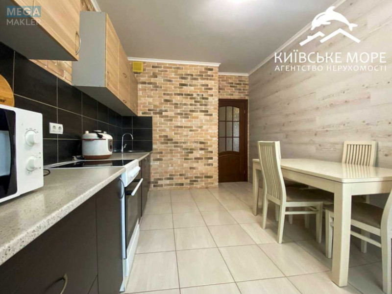 Оренда 3 кімнатної квартири, <a class="location-link" href="/kiev/" title="Недвижимость Київ">Київ</a>, <a class="location-link" href="/kiev/dneprovskij/" title="Недвижимость Дніпровський район">Дніпровський р-н</a>, Воскресенська вул., 14Д (изображение 2)