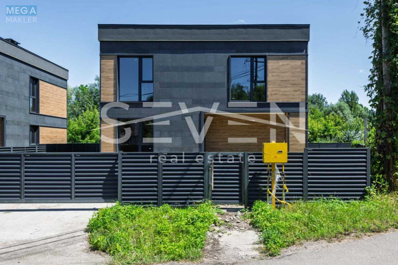 Продаж дома, 2 поверху, 168 кв.м, 4 кімнати, ділянка 5,50 соток, <a class="location-link" href="/kiev/" title="Недвижимость Київ">Київ</a>, <a class="location-link" href="/kiev/goloseevskij/" title="Недвижимость Голосіївський район">Голосіївський р-н</a>, Олега Рябова вул., 2 (изображение 2)