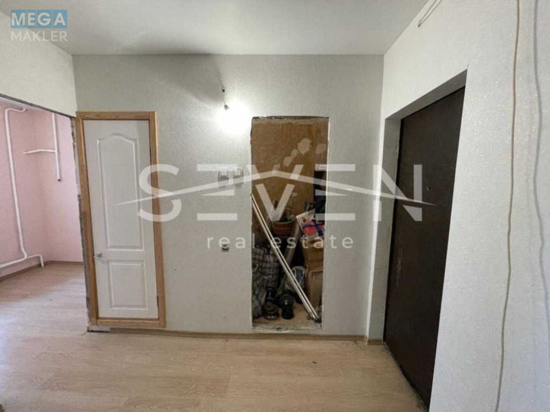 Продаж 1 кімнатної квартири (39/?/9,3), 1 пов. 9 пов. будинку, <a class="location-link" href="/kiev/" title="Недвижимость Київ">Київ</a>, <a class="location-link" href="/kiev/darnickij/" title="Недвижимость Дарницький район">Дарницький р-н</a>, Ревуцького вул., 34а (изображение 10)