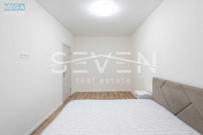 Продаж 3 кімнатної квартири (74/?/14), 5 пов. 10 пов. будинку, <a class="location-link" href="/sofievskaya-borshagovka/" title="Недвижимость Софіївська Борщагівка">Софіївська Борщагівка</a>, Клубна, 12 (изображение 3)