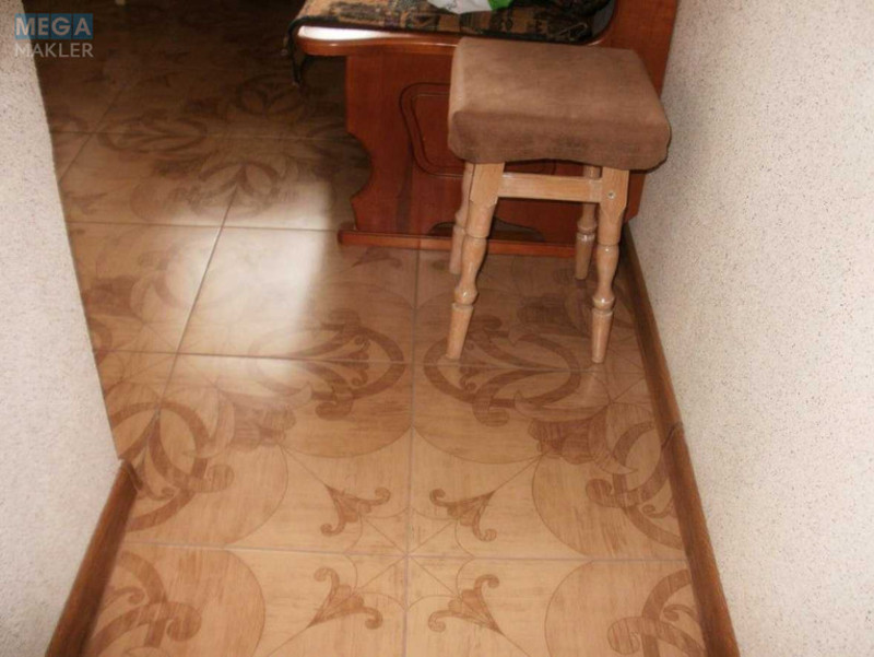 Оренда 1 кімнатної квартири, <a class="location-link" href="/kiev/" title="Недвижимость Київ">Київ</a>, <a class="location-link" href="/kiev/svyatoshinskij/" title="Недвижимость Святошинський район">Святошинський р-н</a>, Симиренка вул., 20а (изображение 10)