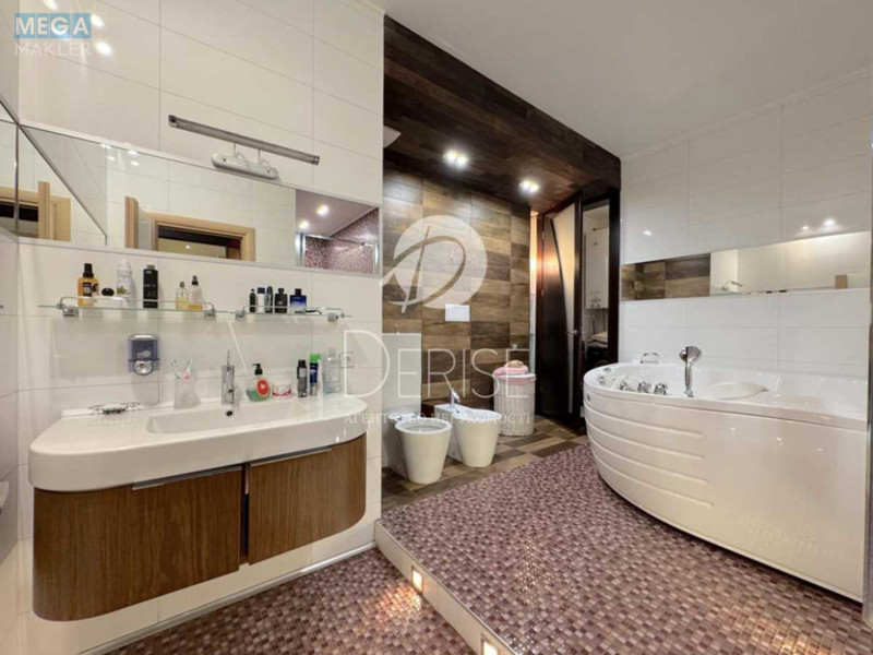 Продаж 3 кімнатної квартири (156/70/25), 10 пов. 12 пов. будинку, <a class="location-link" href="/kiev/" title="Недвижимость Київ">Київ</a>, <a class="location-link" href="/kiev/pecherskij/" title="Недвижимость Печерський район">Печерський р-н</a>, Леси Украинки бульв., 23а (изображение 7)