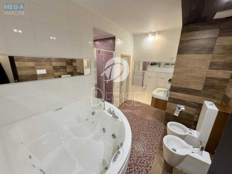 Продаж 3 кімнатної квартири (156/70/25), 10 пов. 12 пов. будинку, <a class="location-link" href="/kiev/" title="Недвижимость Київ">Київ</a>, <a class="location-link" href="/kiev/pecherskij/" title="Недвижимость Печерський район">Печерський р-н</a>, Леси Украинки бульв., 23а (изображение 12)