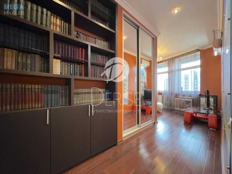 Продаж 3 кімнатної квартири (156/70/25), 10 пов. 12 пов. будинку, <a class="location-link" href="/kiev/" title="Недвижимость Київ">Київ</a>, <a class="location-link" href="/kiev/pecherskij/" title="Недвижимость Печерський район">Печерський р-н</a>, Леси Украинки бульв., 23а (изображение 14)