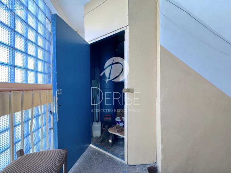 Продаж 3 кімнатної квартири (67/50/8), 6 пов. 9 пов. будинку, <a class="location-link" href="/kiev/" title="Недвижимость Київ">Київ</a>, <a class="location-link" href="/kiev/goloseevskij/" title="Недвижимость Голосіївський район">Голосіївський р-н</a>, Новопироговская ул., 31 (изображение 18)