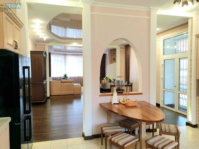 Продаж дома, 3 поверху, 495 кв.м, 7 кімнат, ділянка 20 соток, <a class="location-link" href="/bobrica-selo-kv/" title="Недвижимость Бобриця">Бобриця</a>, Шевченко (изображение 8)