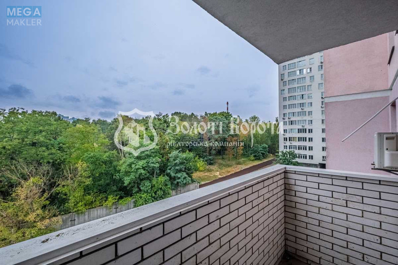 Продаж 1 кімнатної квартири (46/17/19), 5 пов. 16 пов. будинку, <a class="location-link" href="/kiev/" title="Недвижимость Київ">Київ</a>, <a class="location-link" href="/kiev/goloseevskij/" title="Недвижимость Голосіївський район">Голосіївський р-н</a>, Ракетна вул., 24 (изображение 12)