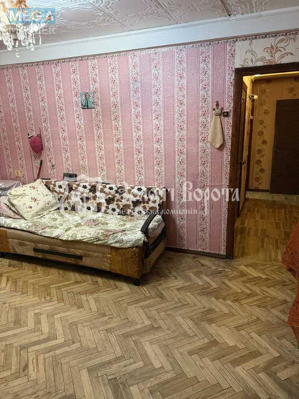 Продаж 3 кімнатної квартири (50/32,5/6,4), 5 пов. 5 пов. будинку, <a class="location-link" href="/kiev/" title="Недвижимость Київ">Київ</a>, <a class="location-link" href="/kiev/goloseevskij/" title="Недвижимость Голосіївський район">Голосіївський р-н</a>, Голосіївський просп., 120 (изображение 6)