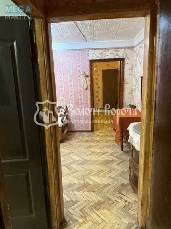 Продаж 3 кімнатної квартири (50/32,5/6,4), 5 пов. 5 пов. будинку, <a class="location-link" href="/kiev/" title="Недвижимость Київ">Київ</a>, <a class="location-link" href="/kiev/goloseevskij/" title="Недвижимость Голосіївський район">Голосіївський р-н</a>, Голосіївський просп., 120 (изображение 11)