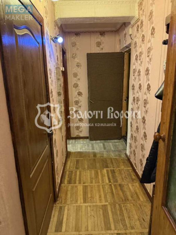 Продаж 3 кімнатної квартири (50/32,5/6,4), 5 пов. 5 пов. будинку, <a class="location-link" href="/kiev/" title="Недвижимость Київ">Київ</a>, <a class="location-link" href="/kiev/goloseevskij/" title="Недвижимость Голосіївський район">Голосіївський р-н</a>, Голосіївський просп., 120 (изображение 13)