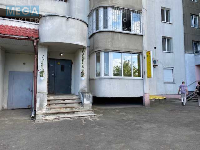 Оренда комерційної нерухомості, 95 кв.м, под офис, <a class="location-link" href="/kiev/" title="Недвижимость Київ">Київ</a>, <a class="location-link" href="/kiev/dneprovskij/" title="Недвижимость Дніпровський район">Дніпровський р-н</a>, Георгия Тороповского ул., 37а (изображение 10)