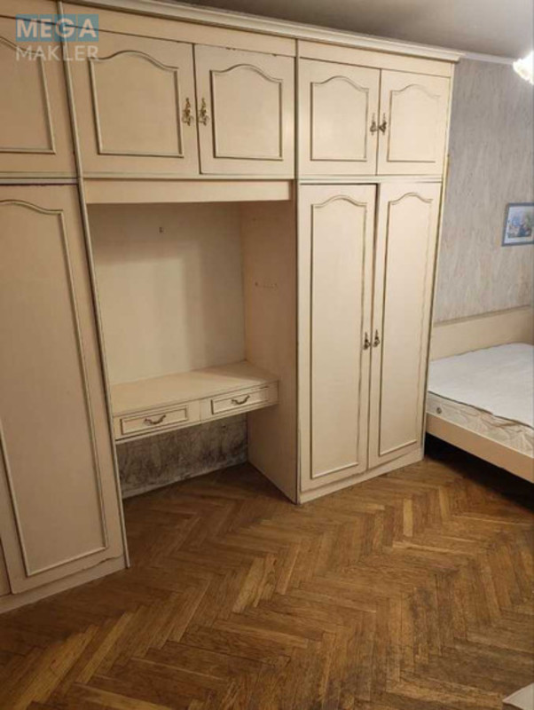 Оренда 3 кімнатної квартири, <a class="location-link" href="/kiev/" title="Недвижимость Київ">Київ</a>, <a class="location-link" href="/kiev/desnyanskij/" title="Недвижимость Деснянський район">Деснянський р-н</a>, Теодора Драйзера вул., 9 (изображение 7)