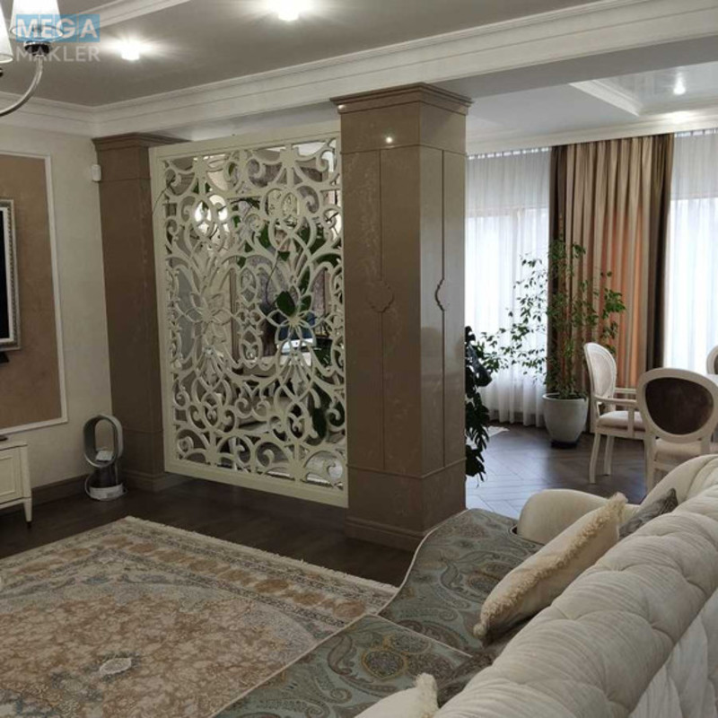 Продаж 3 кімнатної квартири (150/60/60), 2 пов. 5 пов. будинку, <a class="location-link" href="/kiev/" title="Недвижимость Київ">Київ</a>, <a class="location-link" href="/kiev/shevchenkovskij/" title="Недвижимость Шевченківський район">Шевченківський р-н</a>, Лукянівська вул., 21б (изображение 2)