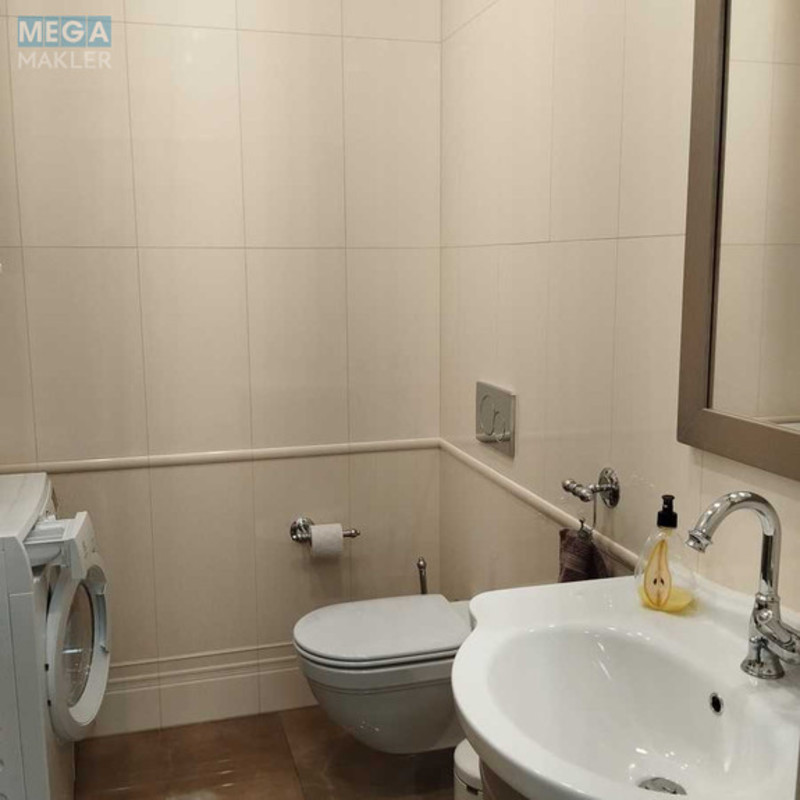 Продаж 3 кімнатної квартири (150/60/60), 2 пов. 5 пов. будинку, <a class="location-link" href="/kiev/" title="Недвижимость Київ">Київ</a>, <a class="location-link" href="/kiev/shevchenkovskij/" title="Недвижимость Шевченківський район">Шевченківський р-н</a>, Лукянівська вул., 21б (изображение 6)