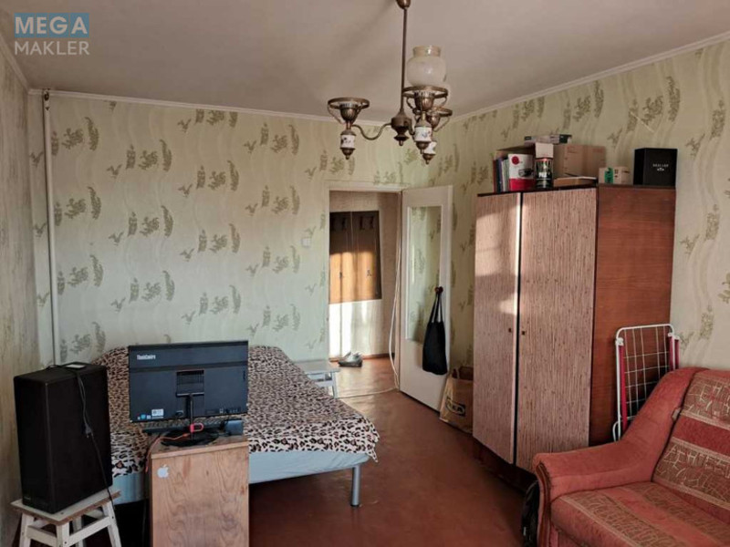 Продаж 1 кімнатної квартири (40/?/8), 6 пов. 10 пов. будинку, <a class="location-link" href="/kiev/" title="Недвижимость Київ">Київ</a>, <a class="location-link" href="/kiev/svyatoshinskij/" title="Недвижимость Святошинський район">Святошинський р-н</a>, Ірпінська вул., 62а (изображение 2)