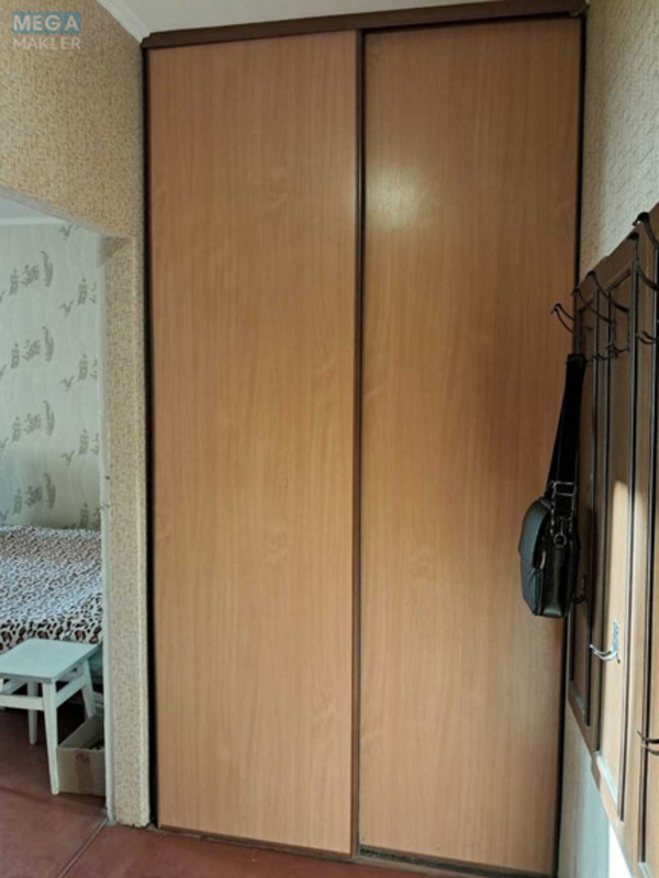 Продаж 1 кімнатної квартири (40/?/8), 6 пов. 10 пов. будинку, <a class="location-link" href="/kiev/" title="Недвижимость Київ">Київ</a>, <a class="location-link" href="/kiev/svyatoshinskij/" title="Недвижимость Святошинський район">Святошинський р-н</a>, Ірпінська вул., 62а (изображение 8)
