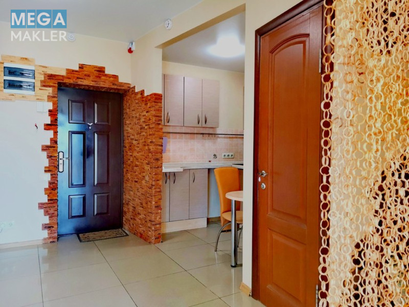 Продаж 1 кімнатної квартири (40/28/5), 23 пов. 25 пов. будинку, <a class="location-link" href="/dnepropetrovsk/" title="Недвижимость Дніпра">Дніпро</a>, <a class="location-link" href="/dnepropetrovsk/kirovskij/" title="Недвижимость Кіровський район">Кіровський р-н</a>, проспект Александра Поля (изображение 3)